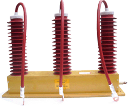 复合式过电压；；；；；；て